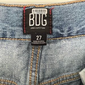 BDG High Waisted Wide Leg Denim Women’s Size 27.